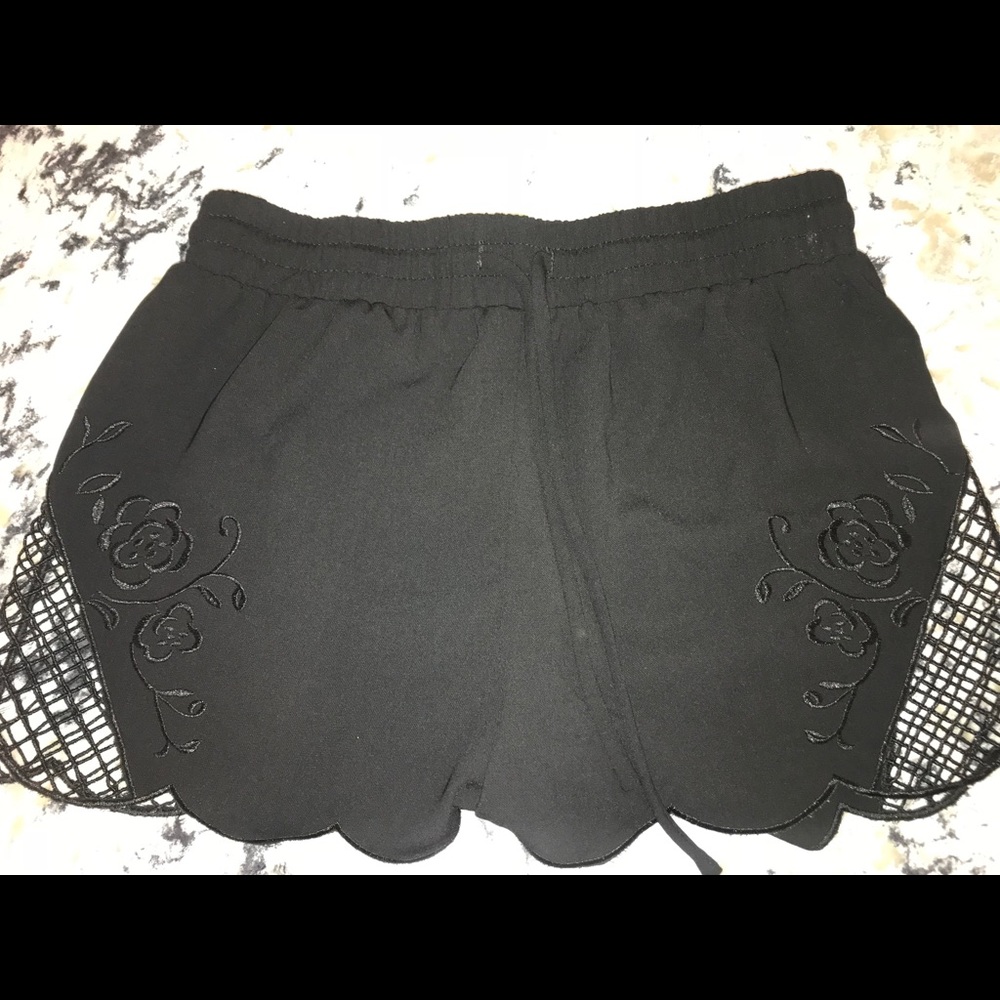 Tobi black shorts